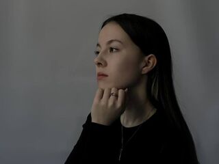 adult livecam LorinaRasmuson