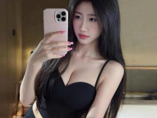 camwhore fingering pussy LouiseEve