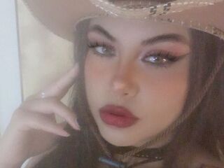 naked cam chatroom LucianaRous