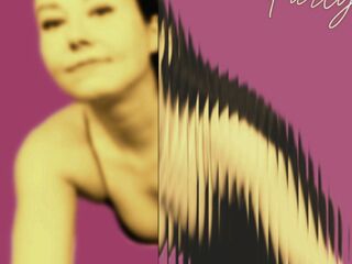 cam slut chat room LucyLevatto