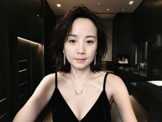 adult webcam chatroom LunaYao