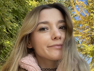 naked cam girl gallery LunariaVelvet