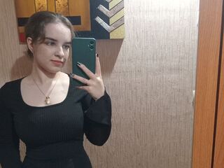 naked camgirl MariBronte