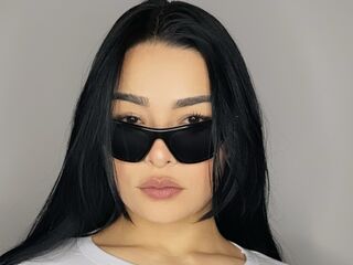 masturbating MariaParket