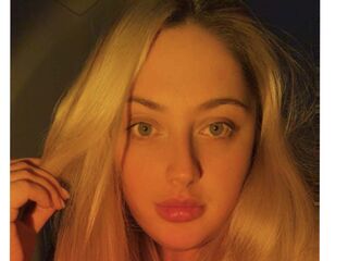 girl fingering bald pussy MarieBuck