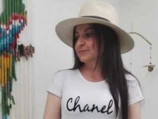 live chat room MarthaFran
