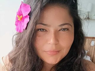 camslut topless MartinaFranco