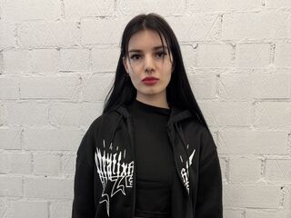 camslut MaryettaBurgees