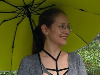 naughty camwhore MayDavidge