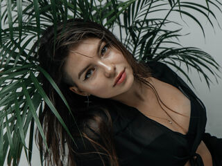 naked camgirl MeganNorthern