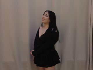 naked camgirl masturbating with vibrator MeiKatsuragi