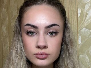 naughty cam girl MellieSchultze