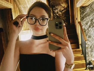 girl sex chat MiaForester