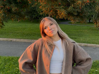 jasmin porn MichaelaFox