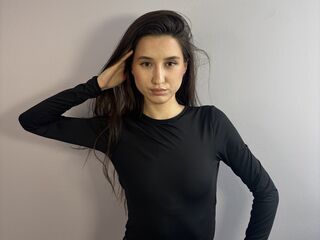 chatroom webcam MirelNaomi