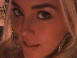 cam slut photo MissConly