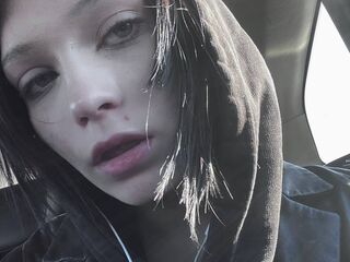 girl showing pussy MollyLeroy