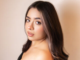 webcamchat MyaFontaine