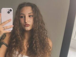 masturbating girl NicholMikrot