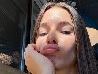 webcamgirl chat room OdetteWingler