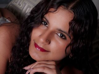 naughty cam girl masturbating with dildo PerlaRodriguez