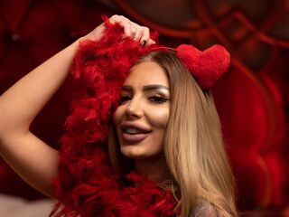 camwhore masturbating with sextoy RaquelleInks