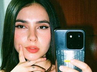 camgirl webcam photo RavenSthar