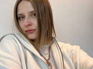 naked girl with webcam masturbating with dildo RebeccaBellore