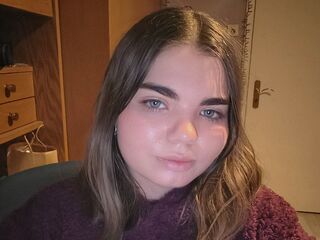 adult cam chat room RedaChinzi