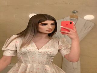 hot web cam show RolandePhilavanh