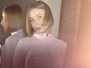 sexshow RosinaHeverley