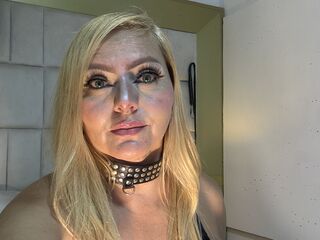 naked camgirl picture RoxaneGrace
