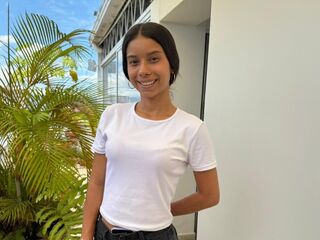 topless SarayRios