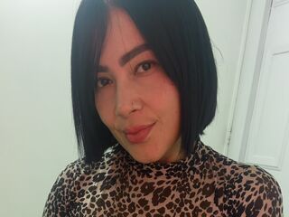 naughty cam girl fingering pussy ScarlettColombia