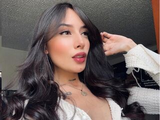camslut webcam video SelenaAdan