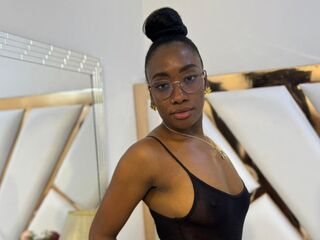 live chat room SelenaHadid