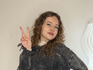 kinky webcam video SherikaMantony