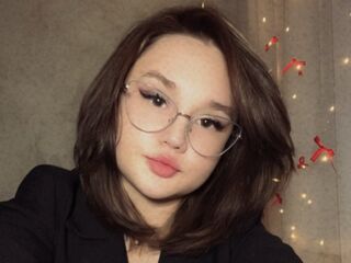 bedroom web cam ShielaQuam