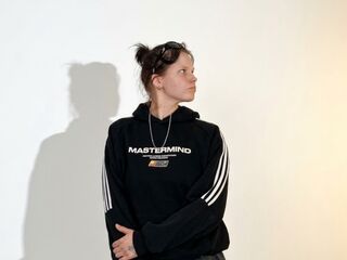 sex chat ShielaVanhamlin