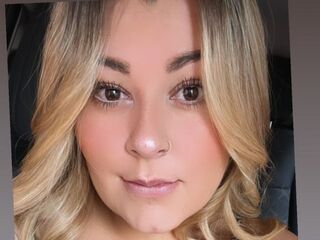 nude webcamgirl SofiNavarro