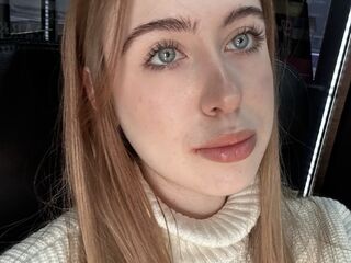 camgirl webcam picture SophiaToornet