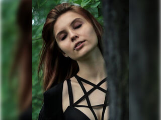 closeup cam TaylorObskura