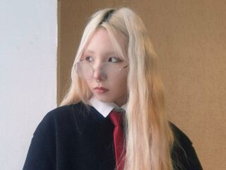 sexy webcamgirl picture TheaMicali