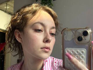 webcam hooker ThuyThorstad