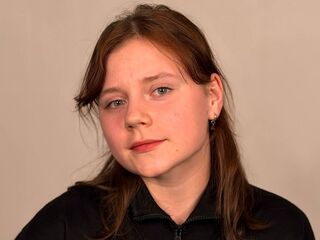 nude webcam girl photo TonaBurgard