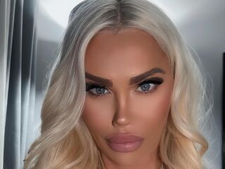 camgirl showing pussy ToriCommings