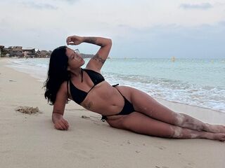 topless cam girl ValerieVandergil