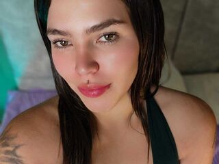 free chat room VanessaEvans