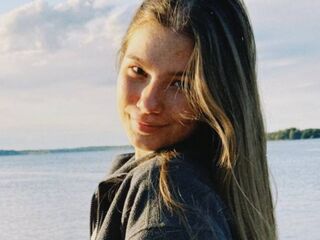 girl fingering pussy VanitaNadoff