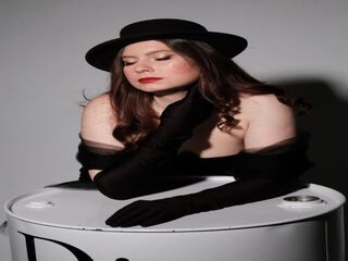 naughty camgirl fingering pussy VictoriaClarson